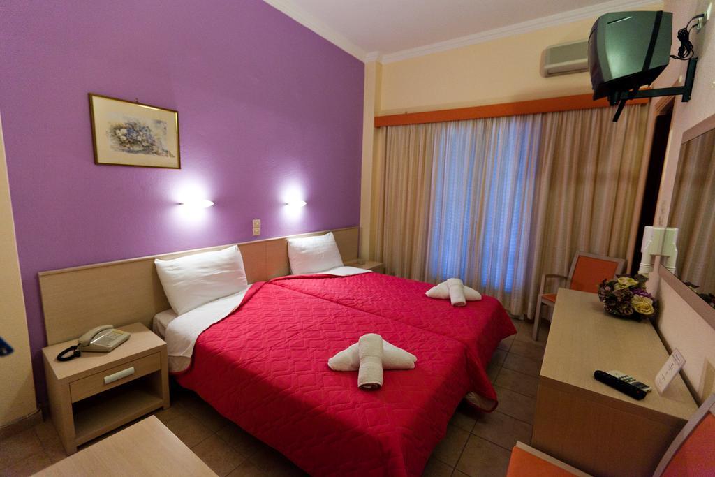 Hotel Possidon Aegina Oda fotoğraf